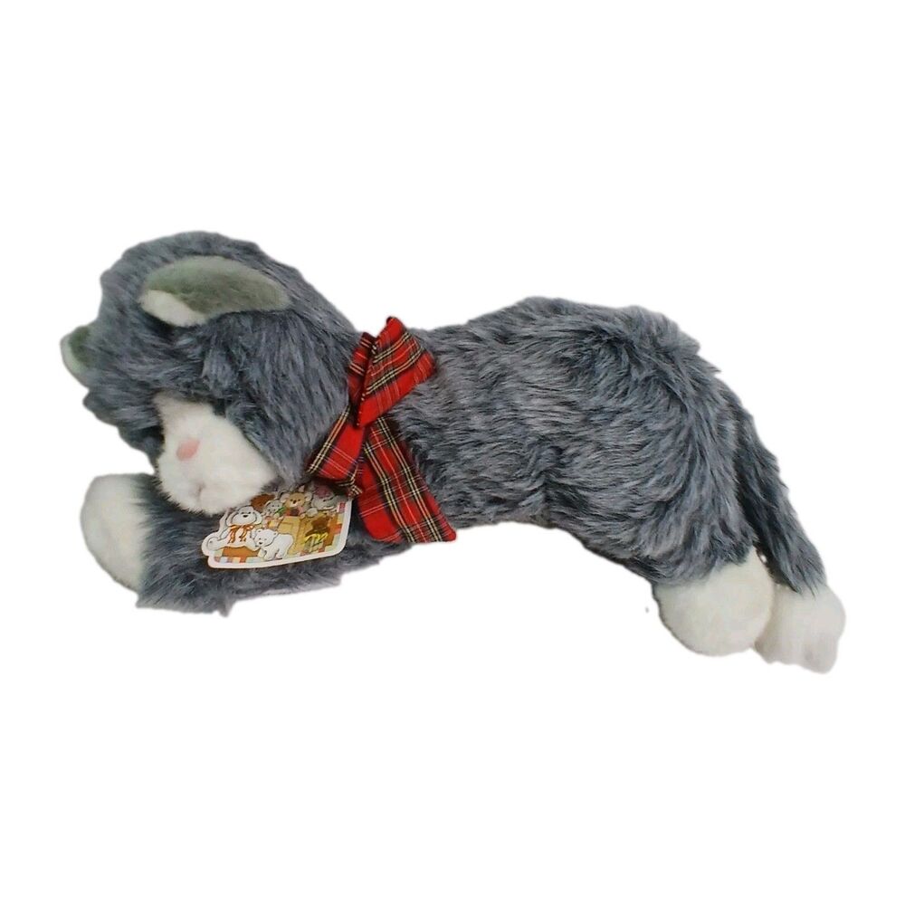 Commonwealth Hug-A-Plush Gray Kitty Cat Kitten Plush Stuffed Animal with Tags